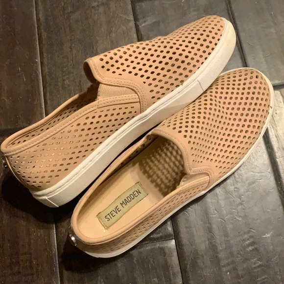Steve Madden | Shoes | Steve Madden Eleanor Slip On Sneakers